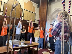 Young ringers at SW-1k