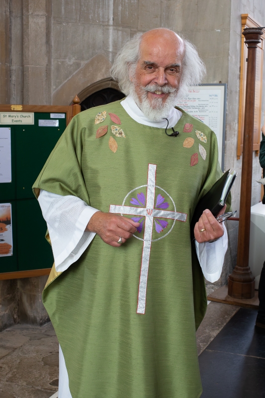 CB Chasuble 1-800